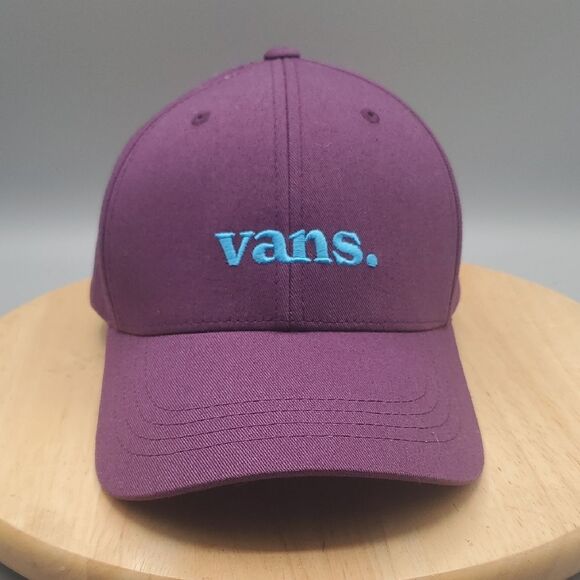 VANS | OSFM UNISEX | SNAPBACK ADJUSTABLE HAT in EGGPLANT PURPLE - Picture 2 of 10